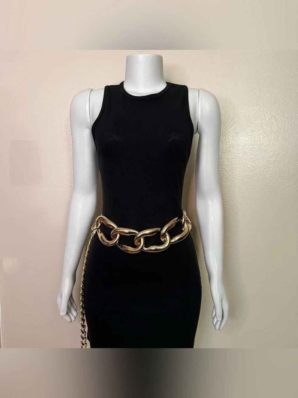 Gold tone chunky metal chain belt